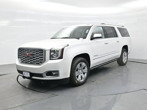 Used 2020 GMC Yukon XL Denali w/ Open Road Package image 2