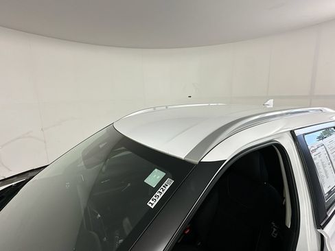 Used 2021 Nissan Kicks SV FWD image 23