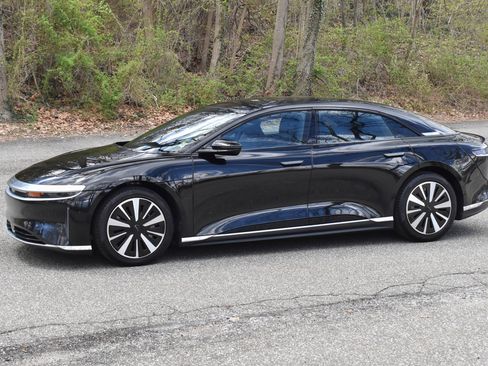Used 2023 Lucid Air Pure AWD/4WD image 2