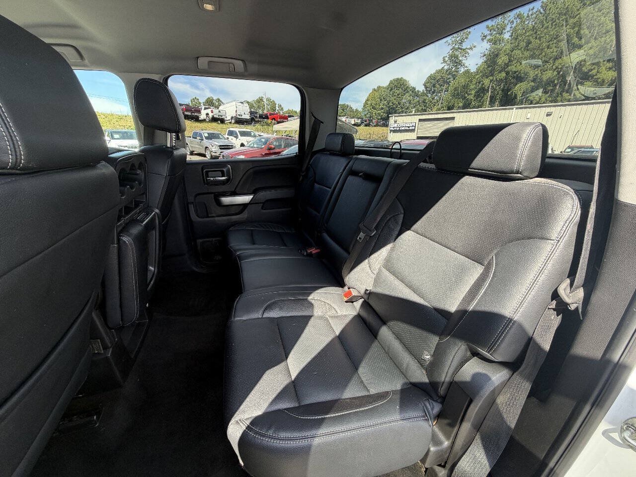 Used 2018 Chevrolet Silverado 2500 LT AWD/4WD image 10
