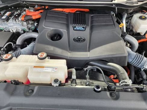 Certified 2023 Toyota Sequoia TRD Pro AWD/4WD image 30