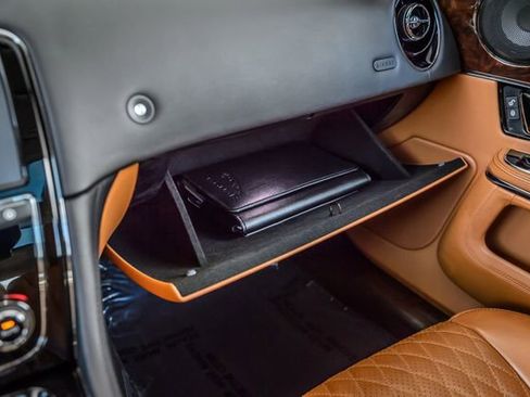 Used 2017 Jaguar XJ L Portfolio image 38