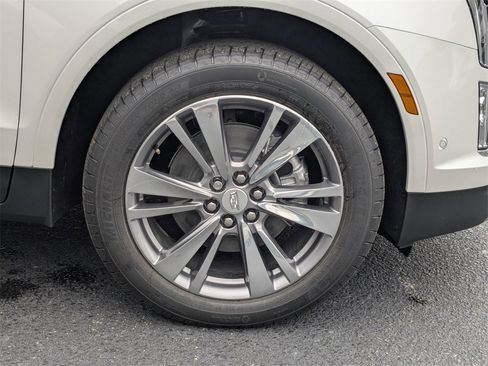 New 2025 Cadillac XT5 Premium Luxury w/ Technology Package image 14