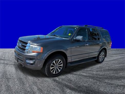Used 2016 Ford Expedition XLT w/ Equipment Group 202A image 8