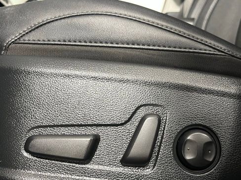 Used 2025 Kia Seltos EX AWD/4WD image 27
