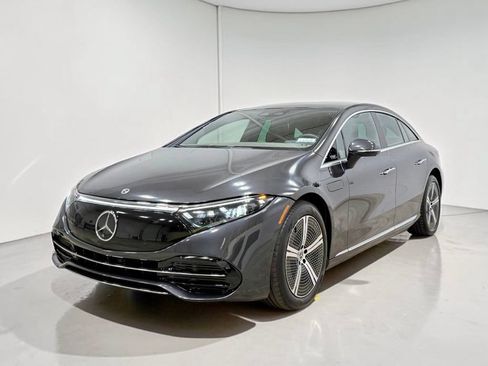 Used 2023 Mercedes-Benz EQS 450+ Sedan image 9