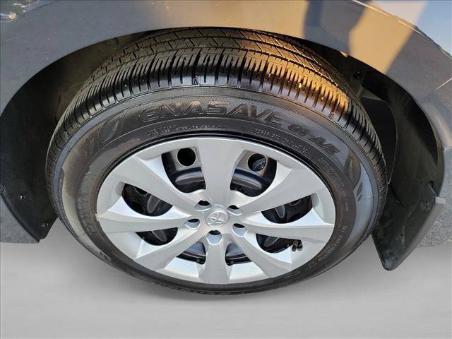 Used 2026 Toyota Corolla LE FWD image 12