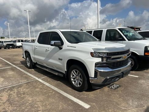 Used 2022 Chevrolet Silverado 1500 LT image 3