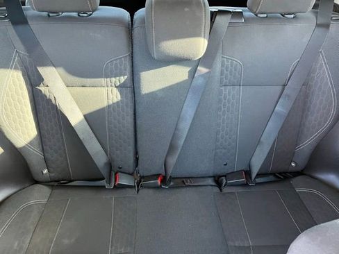 Used 2019 Ford Fiesta SE w/ Equipment Group 201A FWD image 11