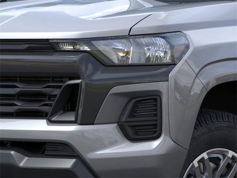 New 2025 Chevrolet Colorado LT image 10
