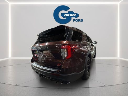 Used 2020 Ford Explorer ST w/ ST Street Pack image 7