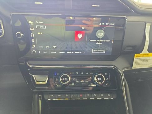 Certified 2024 GMC Sierra 1500 AT4X w/ AT4X AEV Edition AWD/4WD image 16