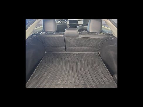 Used 2024 Toyota Prius XLE AWD/4WD image 20