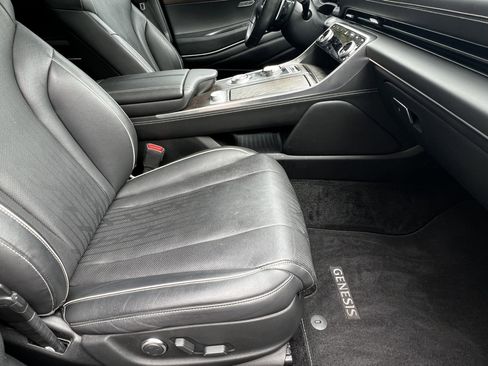 Used 2023 Genesis GV80 2.5T w/ Prestige 20" Package image 45