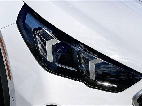 Used 2025 BMW X2 xDrive28i image 26