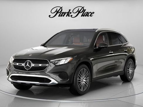 Used 2026 Mercedes-Benz GLC 300 4MATIC image 37