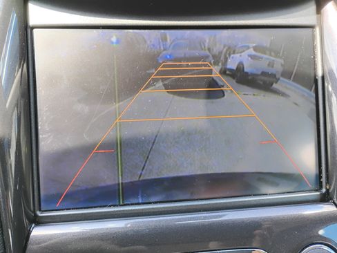 Used 2014 Chevrolet Impala LTZ FWD image 5