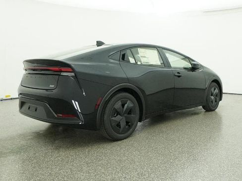 New 2026 Toyota Prius LE image 25