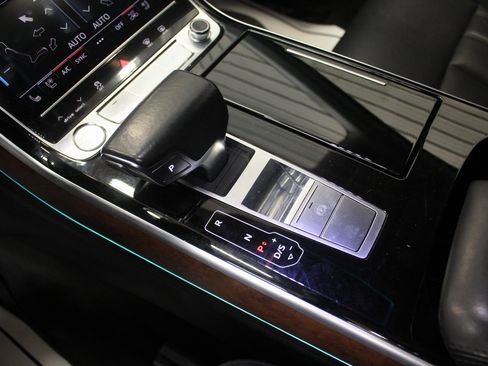 Used 2019 Audi A8 L 3.0T w/ Luxury Package image 20