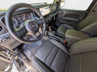 New 2025 Jeep Wrangler Unlimited Rubicon 392 video 3