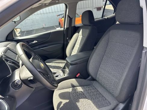 Used 2024 Chevrolet Equinox LT AWD/4WD image 15