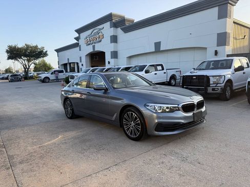 Used 2020 BMW 530i w/ Convenience Package RWD image 44