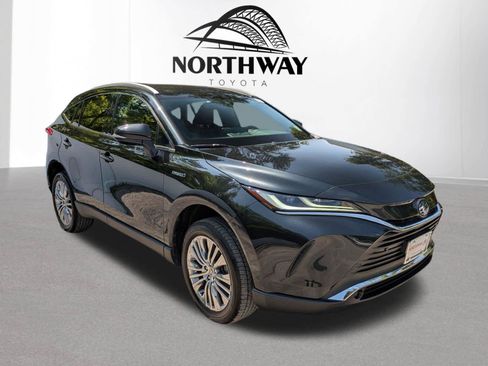 Used 2021 Toyota Venza XLE w/ Softex Package AWD/4WD image 1