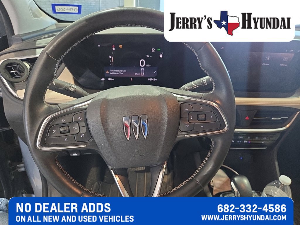Used 2024 Buick Encore GX Avenir w/ Avenir Convenience Package AWD/4WD image 15