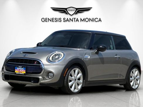 Used 2017 MINI Cooper S FWD image 9