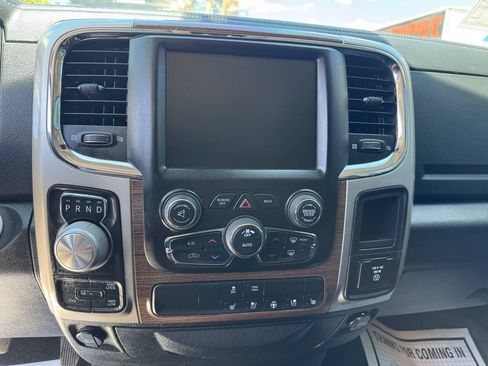 Used 2017 RAM 1500 Laramie AWD/4WD image 17