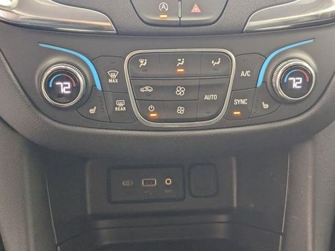 Certified 2024 Chevrolet Equinox LT image 22