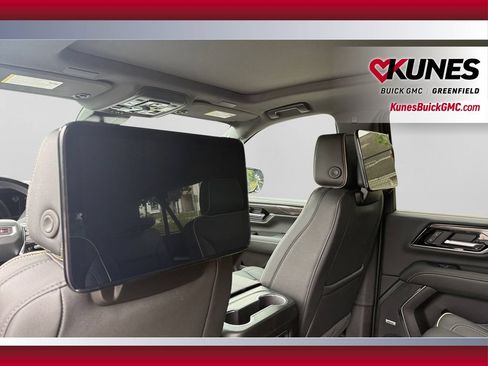 New 2026 GMC Yukon XL Elevation w/ Elevation Premium Package AWD/4WD image 23