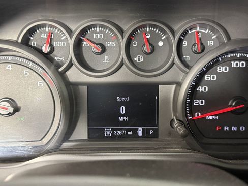 Used 2022 GMC Sierra 1500 Pro w/ Pro Value Package AWD/4WD image 17