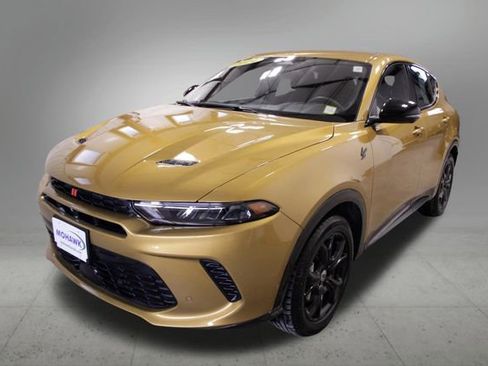 Used 2024 Dodge Hornet R/T w/ Tech Pack w/o Parking image 1