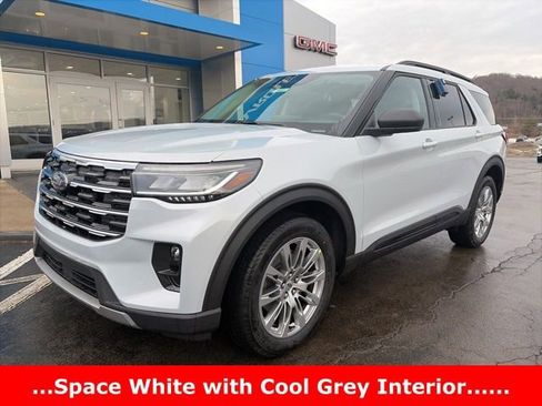 New 2026 Ford Explorer Active w/ Active Comfort Package image 1