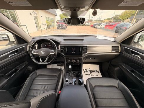Used 2021 Volkswagen Atlas SEL Premium AWD/4WD image 18