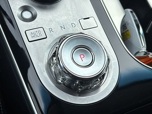 Certified 2026 Genesis GV70 2.5T AWD/4WD image 30