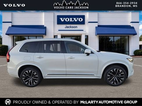 New 2026 Volvo XC90 B6 Ultra w/ Protection Package AWD/4WD image 3