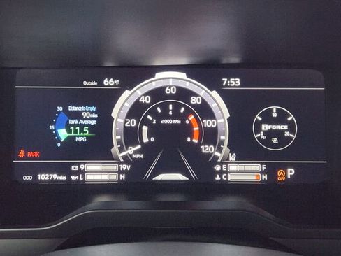 Used 2024 Toyota Tundra Platinum AWD/4WD image 14