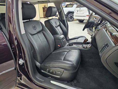 Used 2008 Cadillac DTS Performance image 18