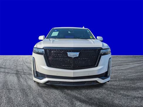 Used 2023 Cadillac Escalade Sport Platinum w/ LPO, ONYX Package image 9