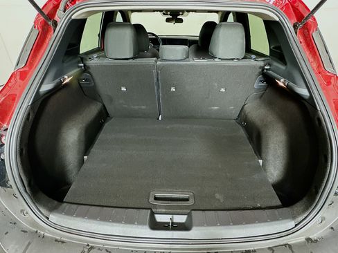Used 2025 Nissan Kicks SV FWD image 26