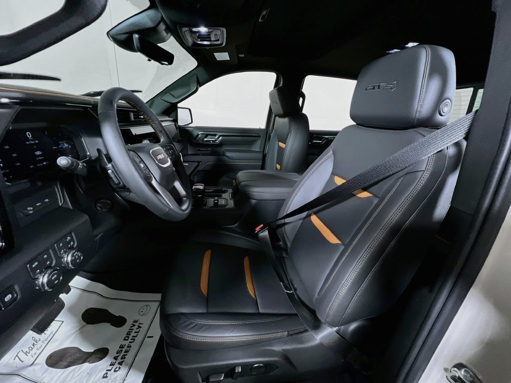 New 2026 GMC Sierra 1500 AT4 w/ AT4 Premium Package AWD/4WD image 16