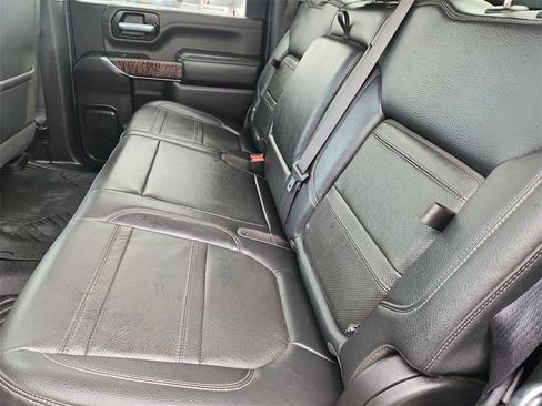 Used 2022 GMC Sierra 3500 Denali w/ Denali Ultimate Package image 20