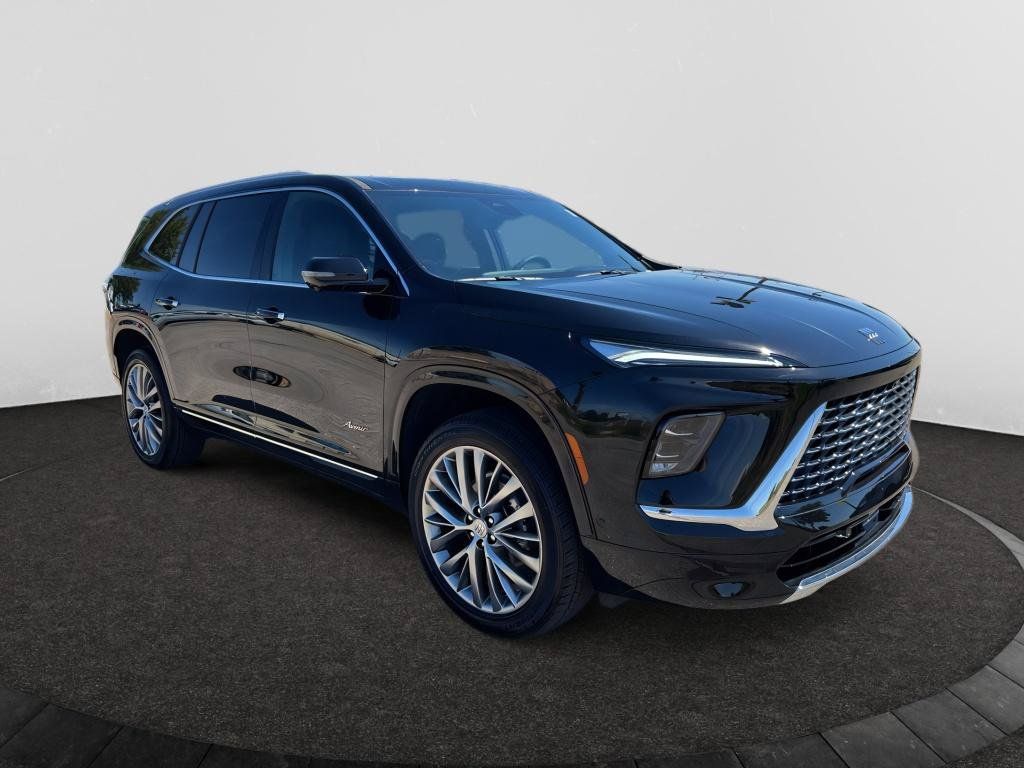 Used 2026 Buick Enclave Avenir w/ Super Cruise Package AWD/4WD image 4