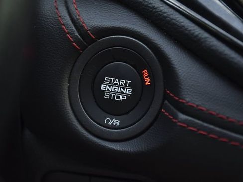 Used 2024 Dodge Durango GT RWD image 18
