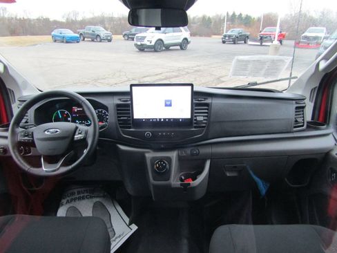 Used 2024 Ford E-Transit Low Roof RWD image 36