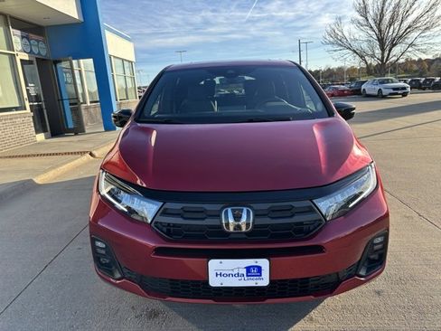 Certified 2025 Honda Odyssey Sport-L image 2