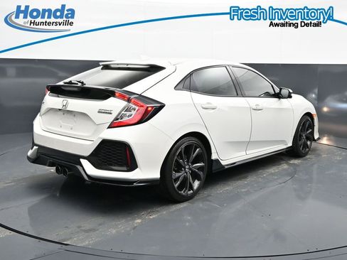 Used 2018 Honda Civic Sport Touring image 10