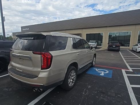 Used 2021 GMC Yukon Denali image 6